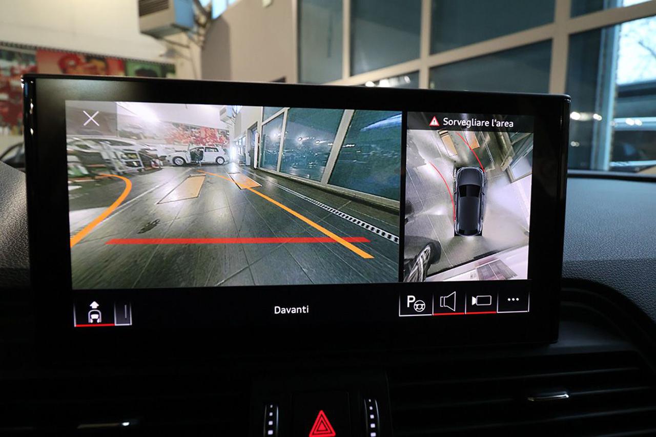 AUDI Q5 40 TDI Quattro S-Tronic Business - 29