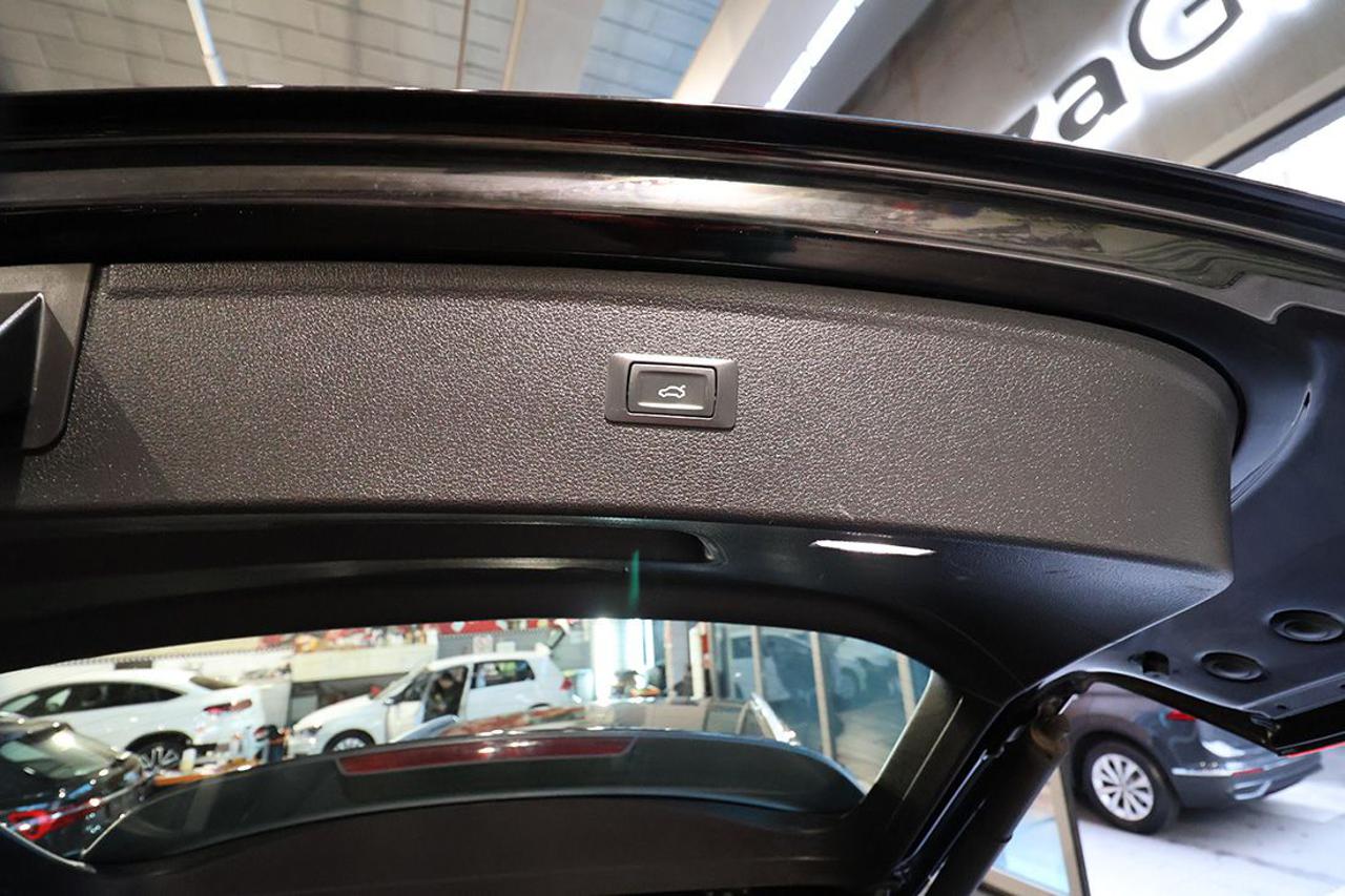 AUDI Q5 40 TDI Quattro S-Tronic Business - 13