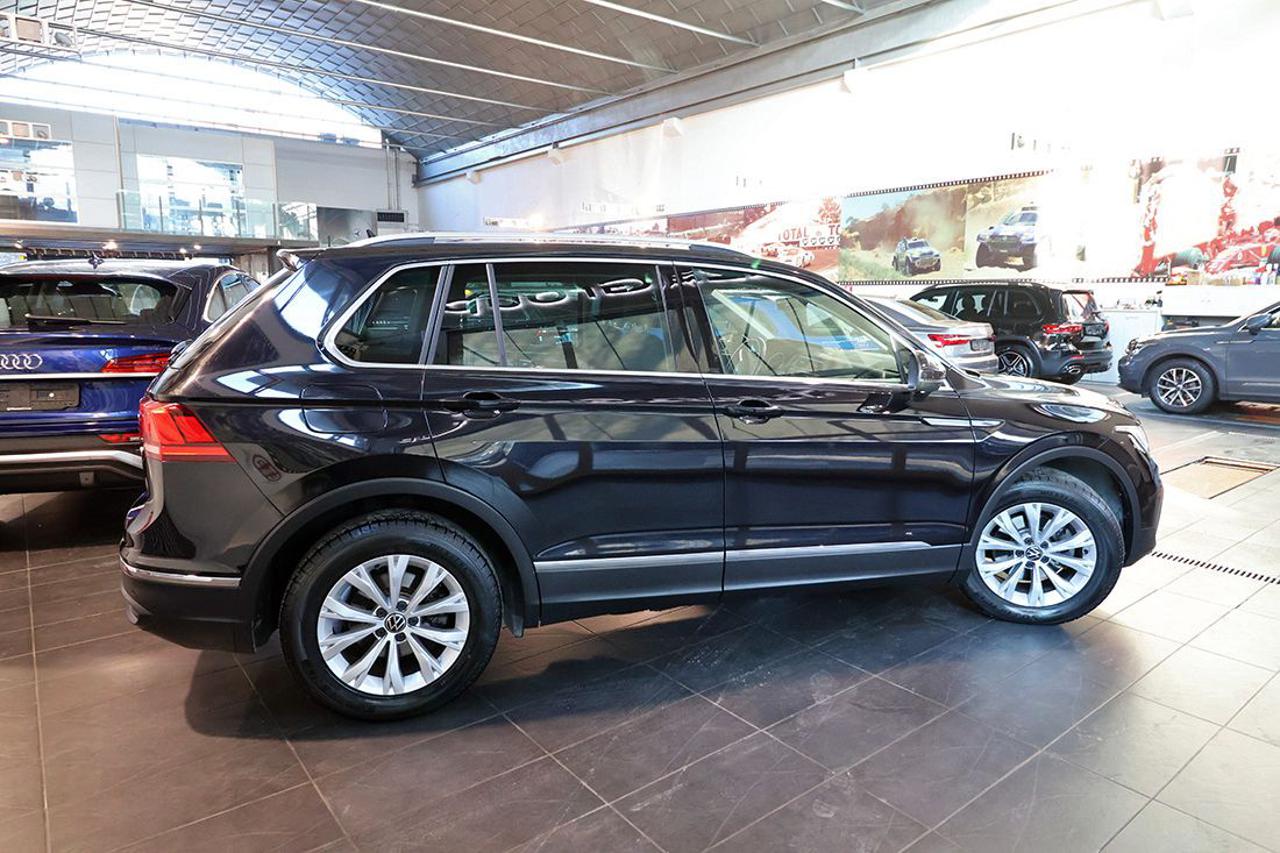 VOLKSWAGEN Tiguan 2.0 TDI 150cv SCR DSG Life - 10