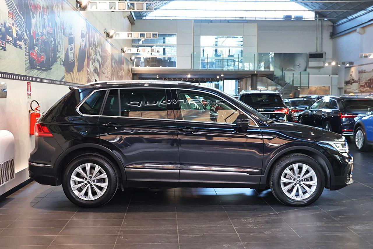 VOLKSWAGEN Tiguan 2.0 TDI 150cv SCR DSG Life - 2