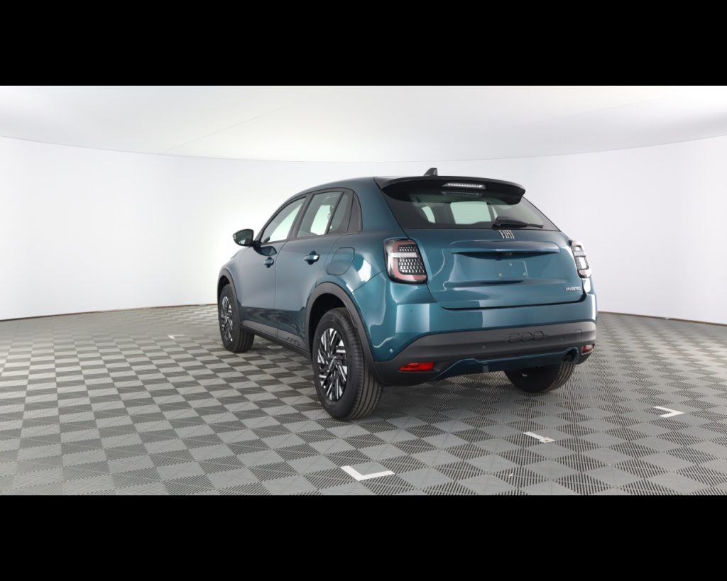 FIAT 600 POP 1.2 Hybrid 100cv - 10