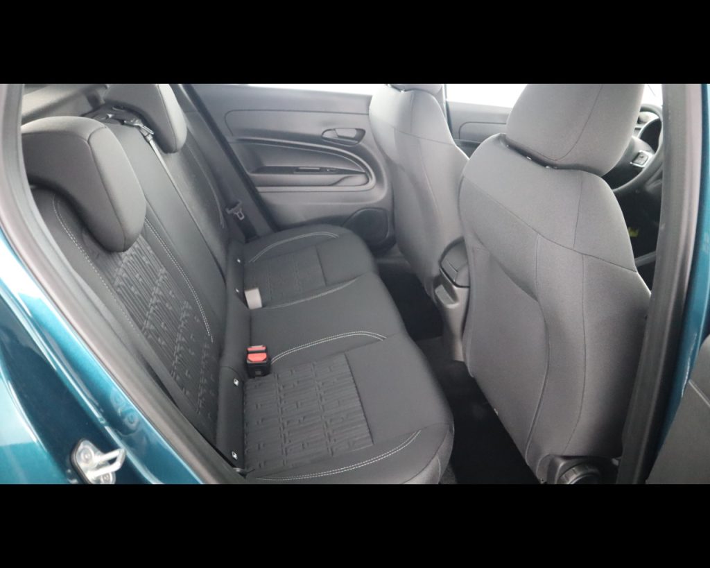 FIAT 600 POP 1.2 Hybrid 100cv - 18