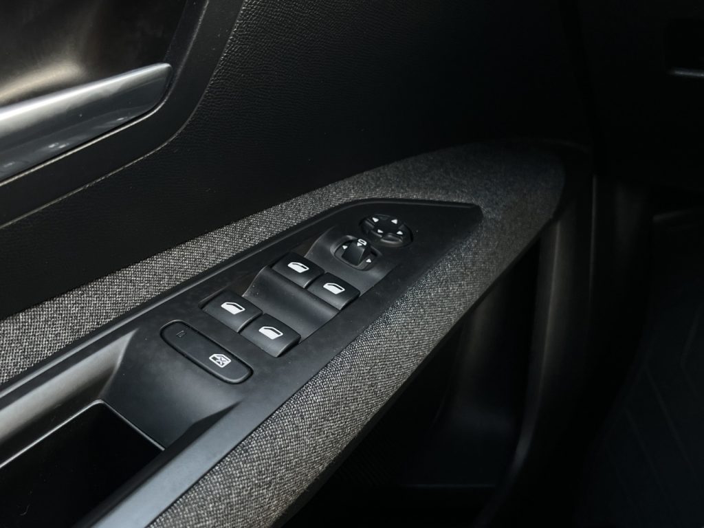 PEUGEOT 3008 1.5HDi 130 AUTOCARRO N1 - 16