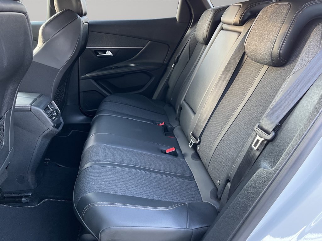 PEUGEOT 3008 1.5HDI GT Line AUTOCARRO N1 - 8