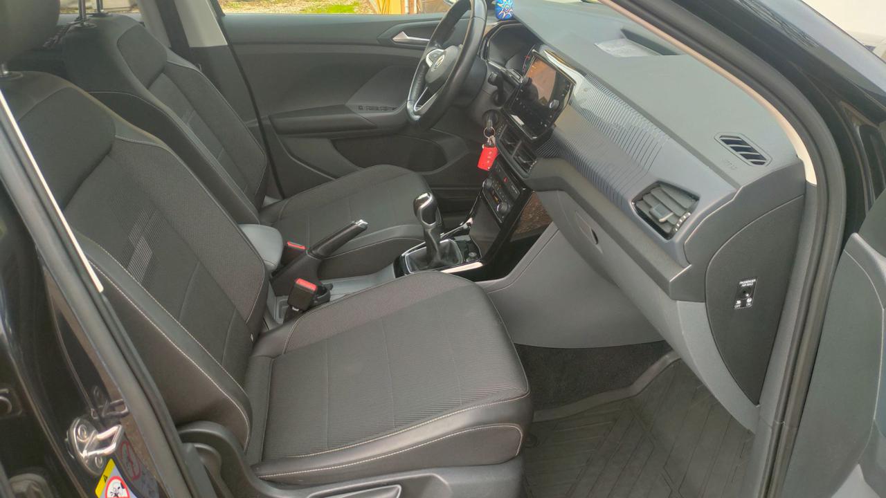 VOLKSWAGEN T-Cross 1.0 TSI 95 CV Business BENZINA - 8