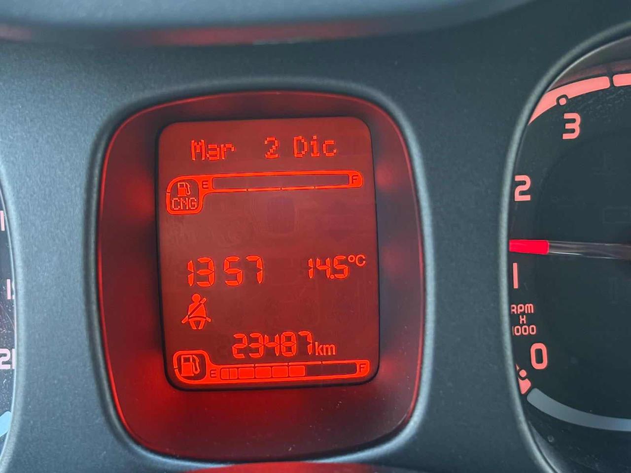 FIAT Panda 0.9 TwinAir Turbo Natural Power Benzina Metano - 3