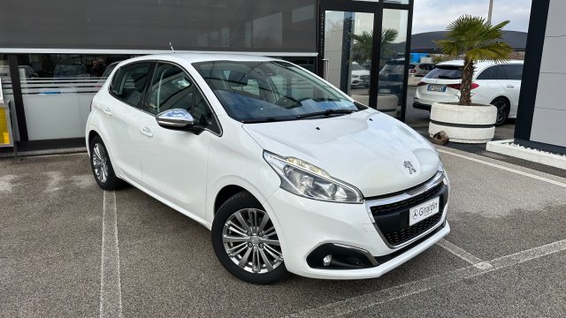 PEUGEOT 208 Bianco pastello