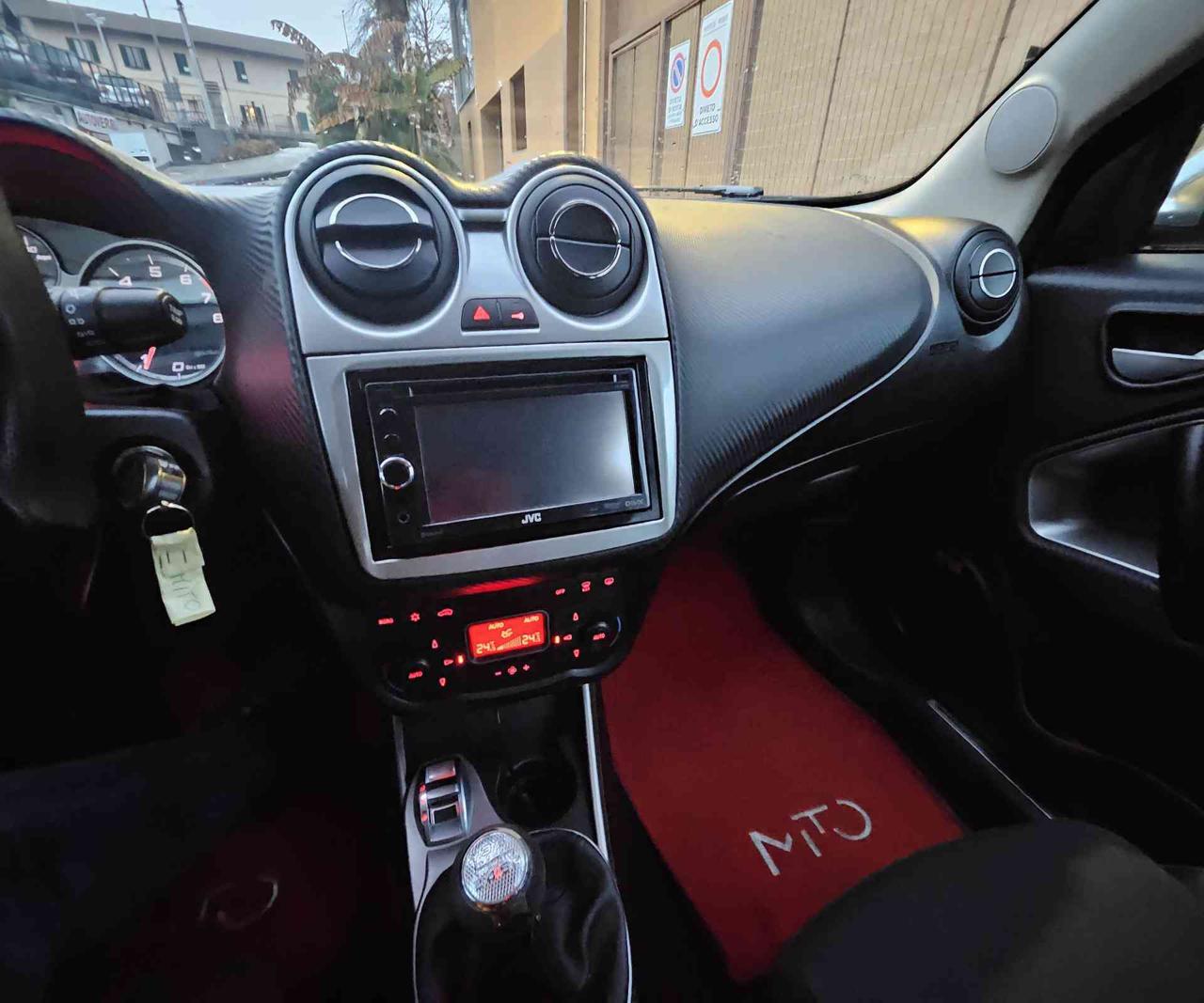 ALFA ROMEO MiTo 1.4 105 CV M.air S&S Distinctive Sport Pack - 13