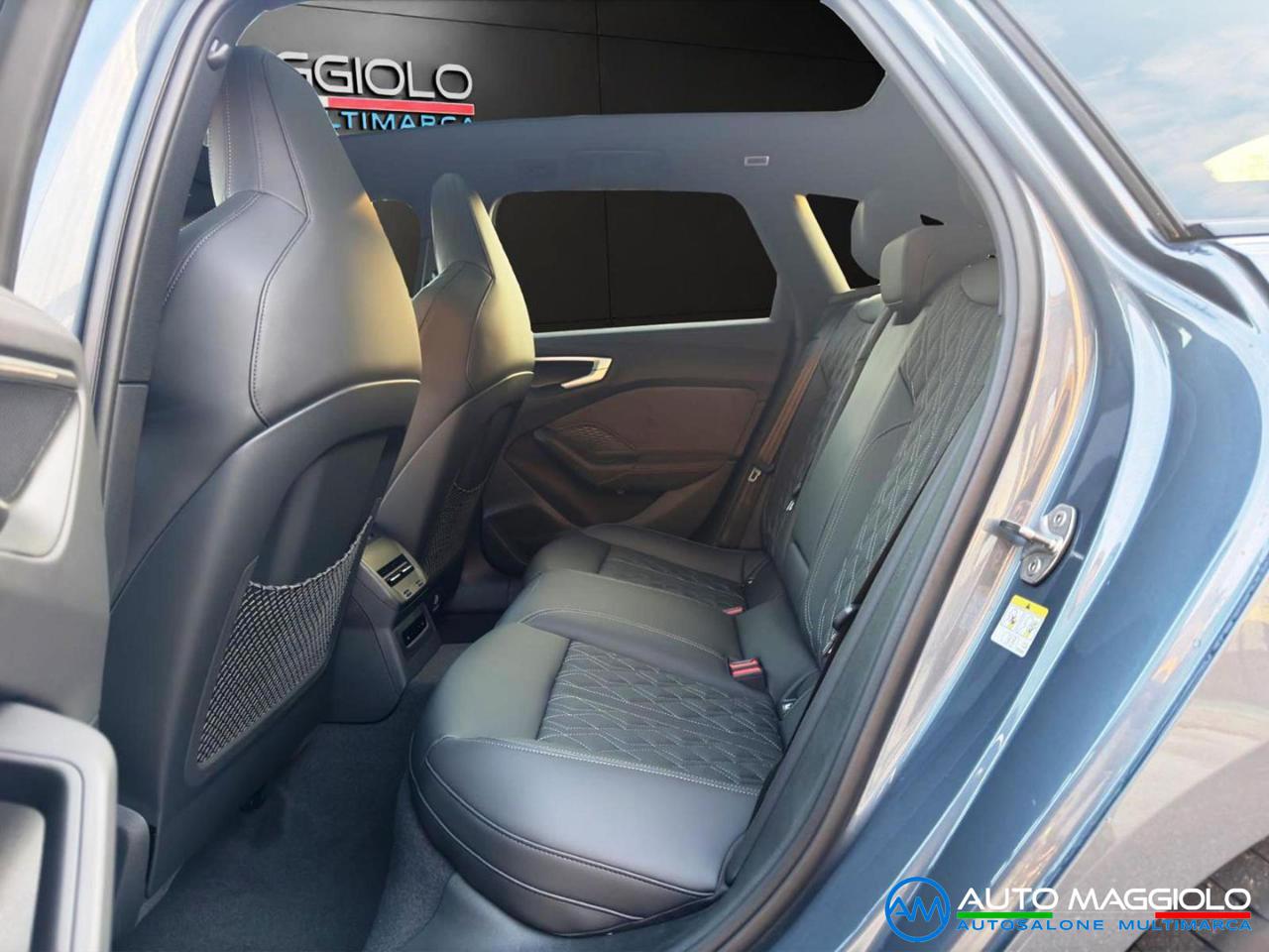 AUDI A5 Avant e-hybrid 270 kW S tronic quattro S Line Edit - 12