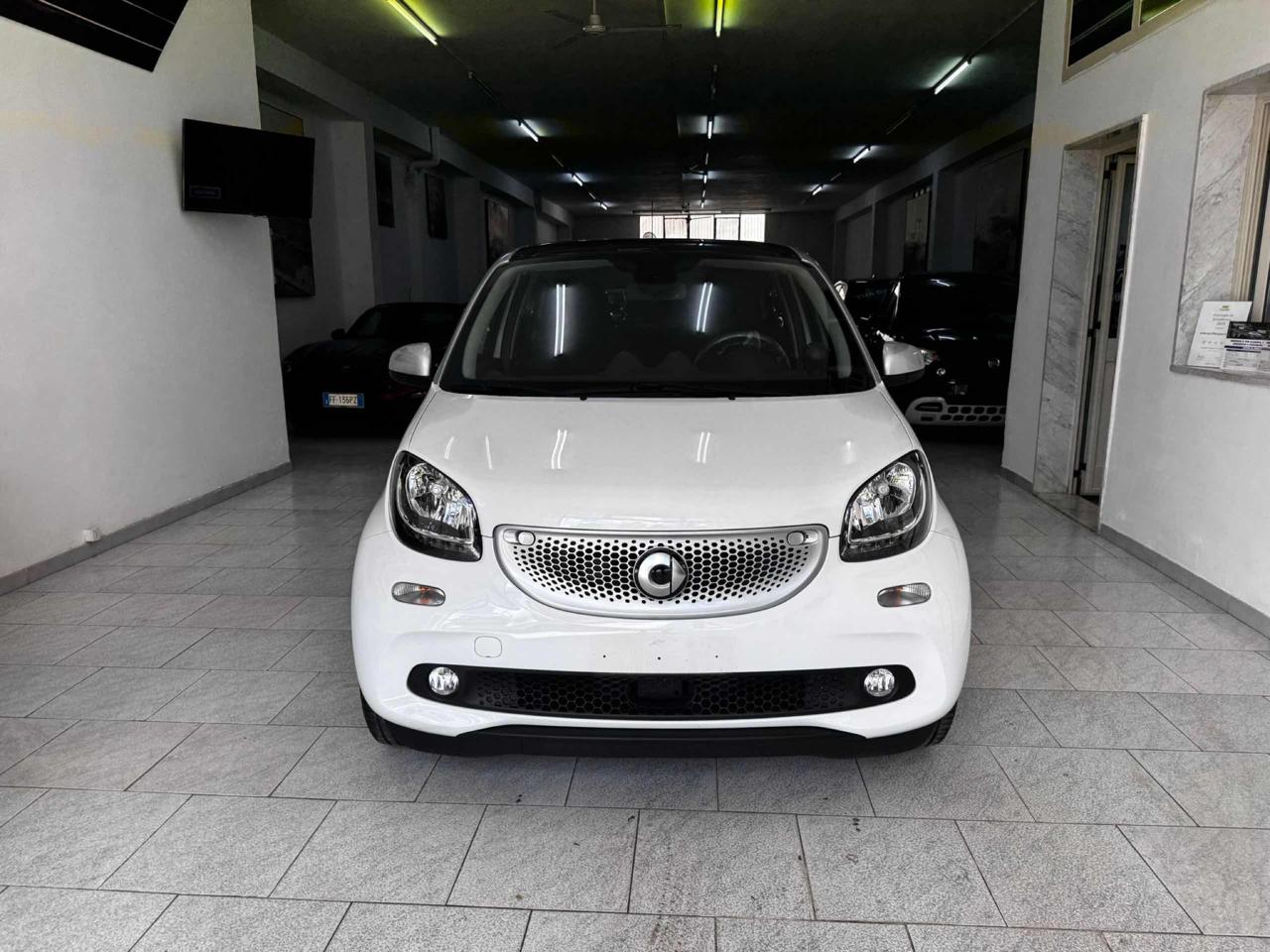 SMART ForFour 70 1.0 twinamic Passion - 1