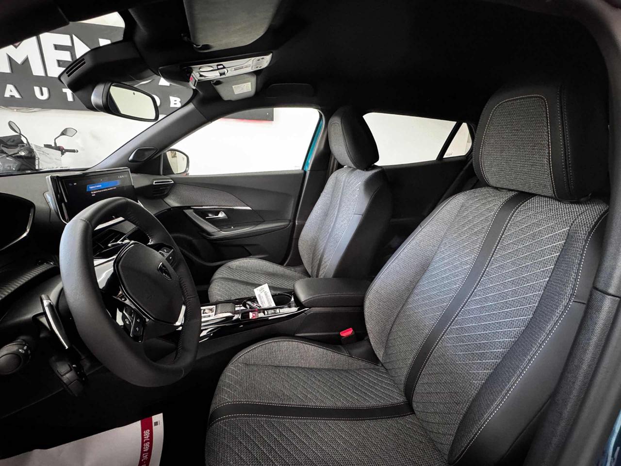 PEUGEOT 2008 Hybrid 145 e-DCS6 Allure - 65