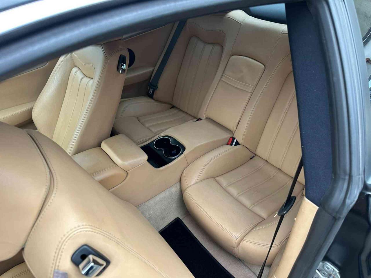 MASERATI GranTurismo 4.2 V8 - 11