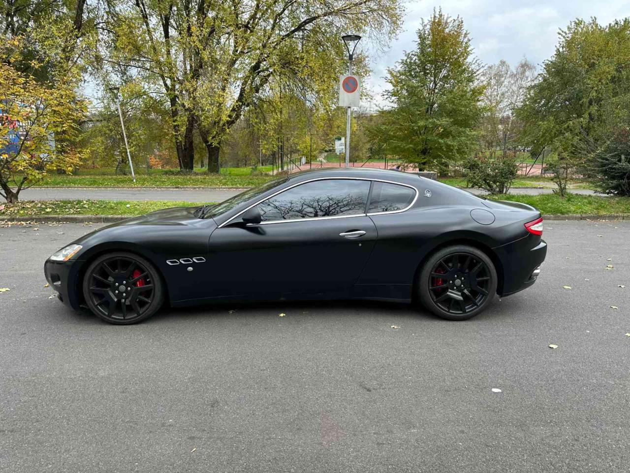 MASERATI GranTurismo 4.2 V8 - 8