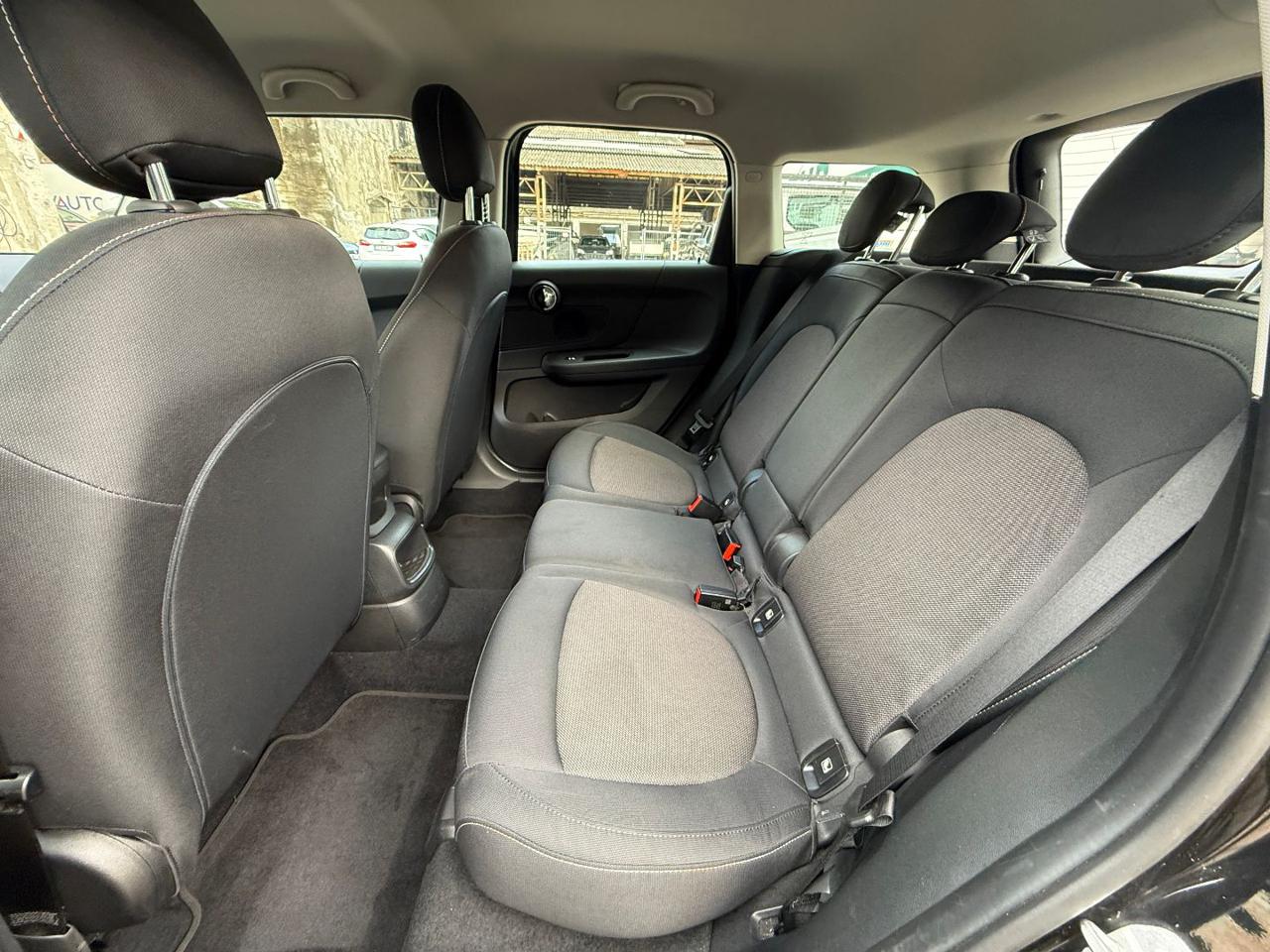 MINI Countryman 1.5 One Boost Countryman - 11