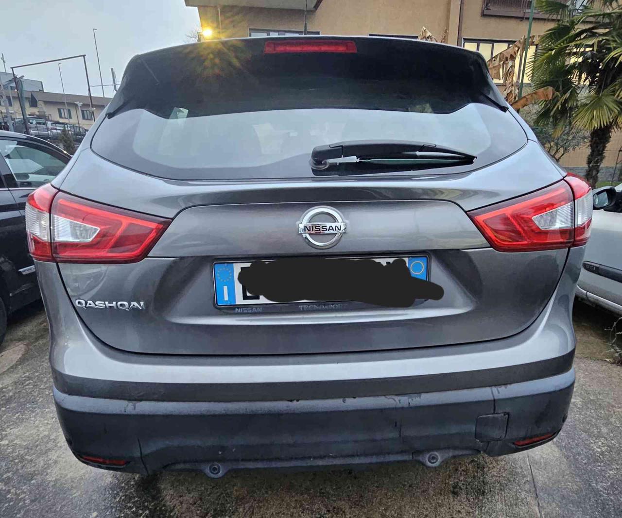 NISSAN Qashqai 1.2 DIG-T Tekna - 6