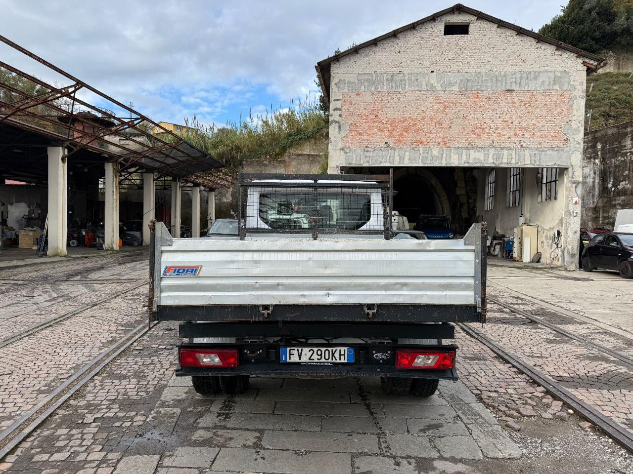 FORD Transit 310 2.0TDCi EcoBlue 130CV  RIBALTABILE TRILATERALE - 7