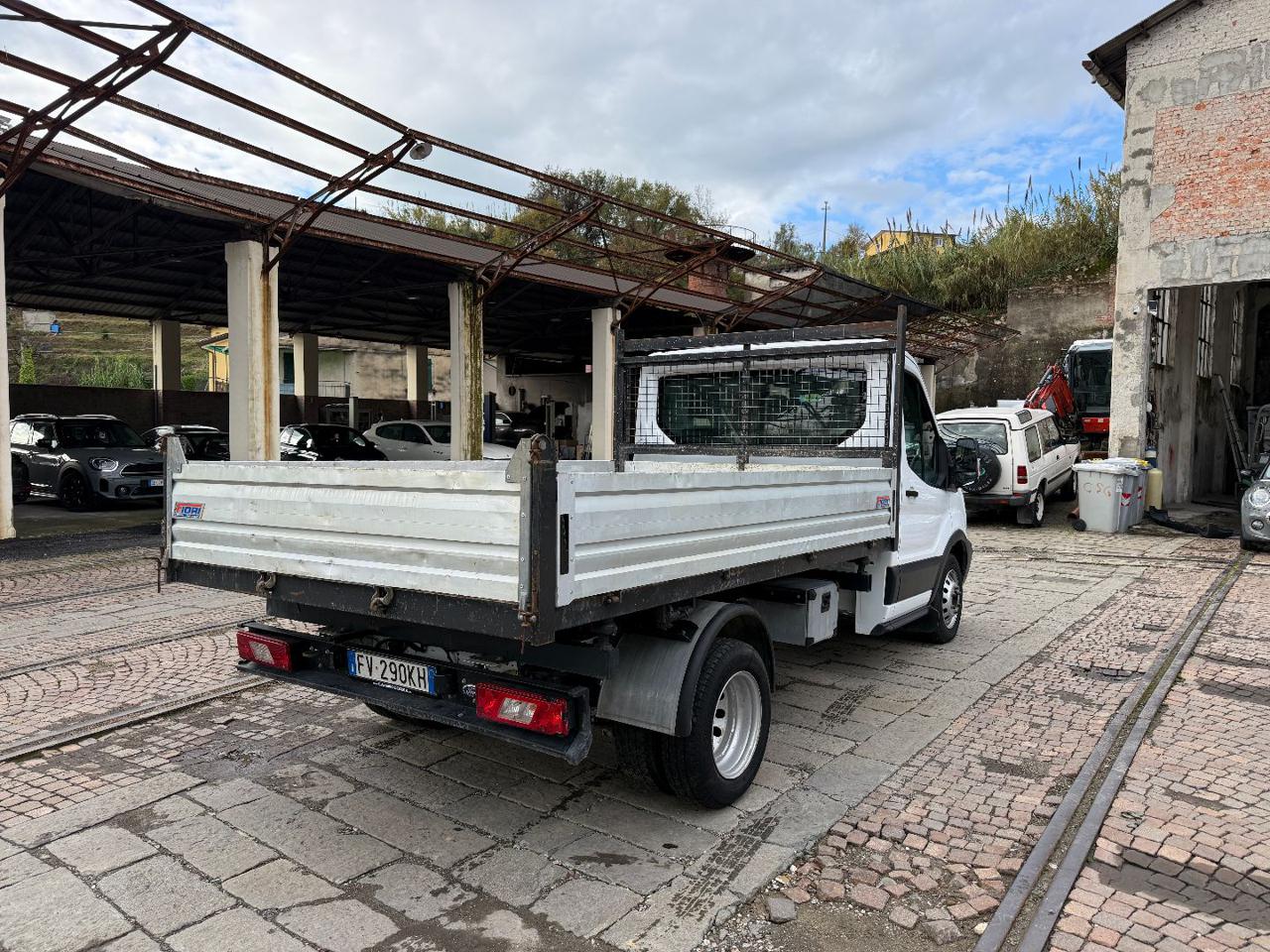 FORD Transit 310 2.0TDCi EcoBlue 130CV  RIBALTABILE TRILATERALE - 8