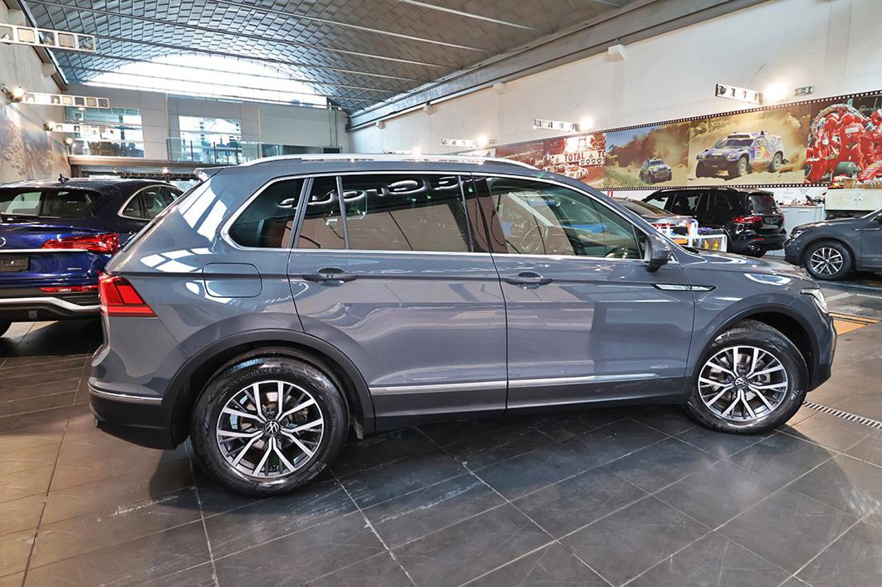 VOLKSWAGEN Tiguan 1.5 TSI 150cv DSG ACT Life - 10