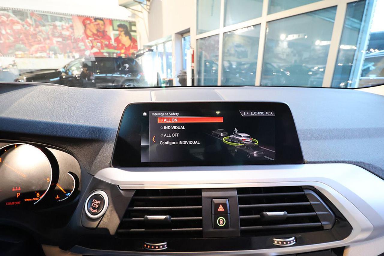 BMW X3 xDrive20d 48V Business Advantage - 24