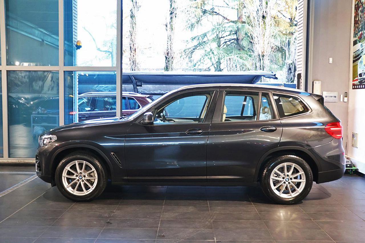 BMW X3 xDrive20d 48V Business Advantage - 3