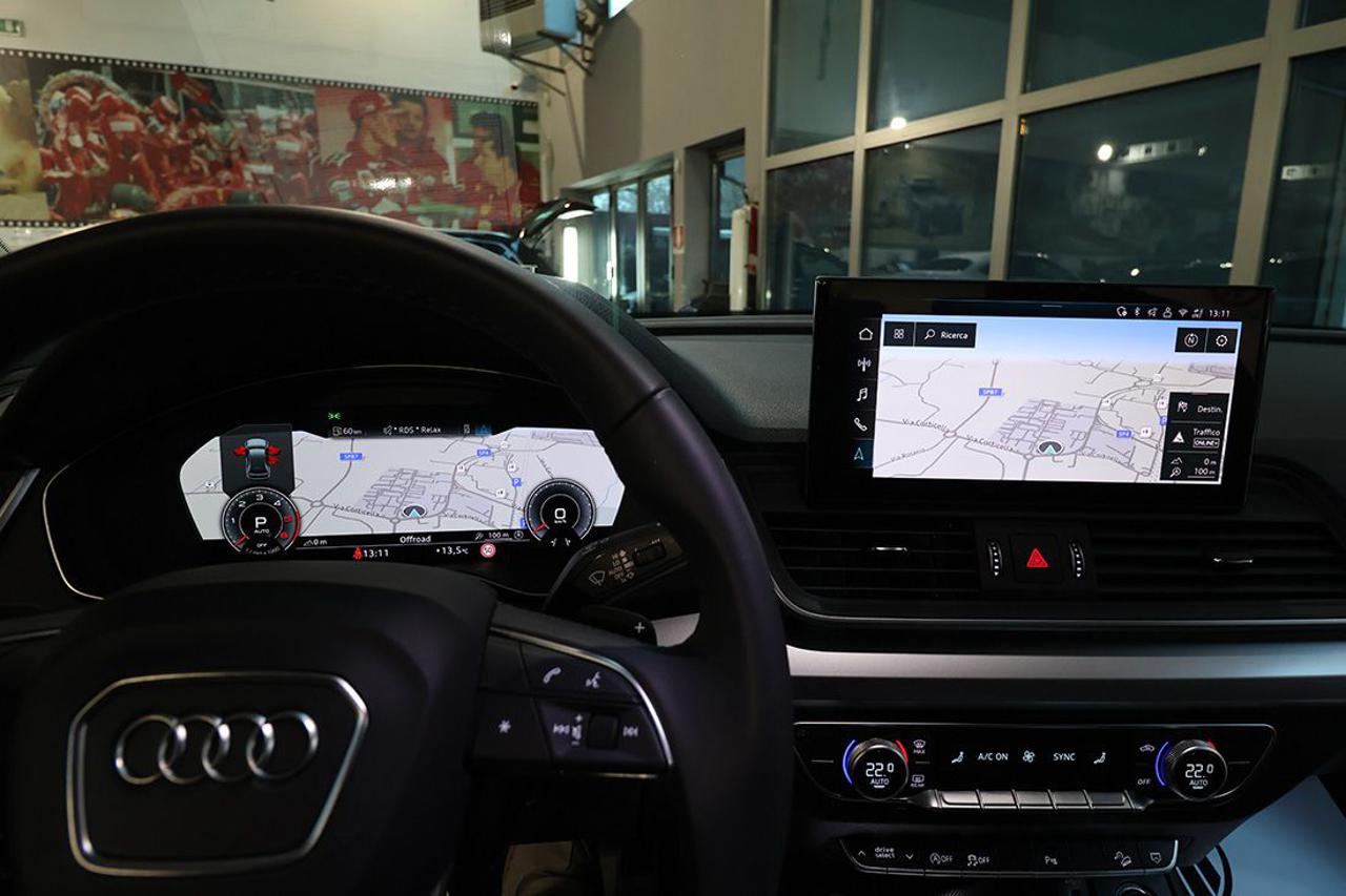 AUDI Q5 40 TDI Quattro S-Tronic Business Advanced - 33