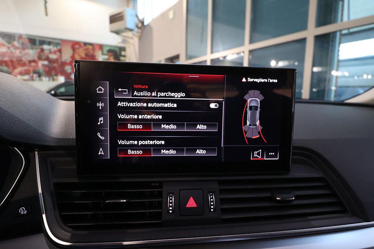 AUDI Q5 40 TDI Quattro S-Tronic Business Advanced - 25