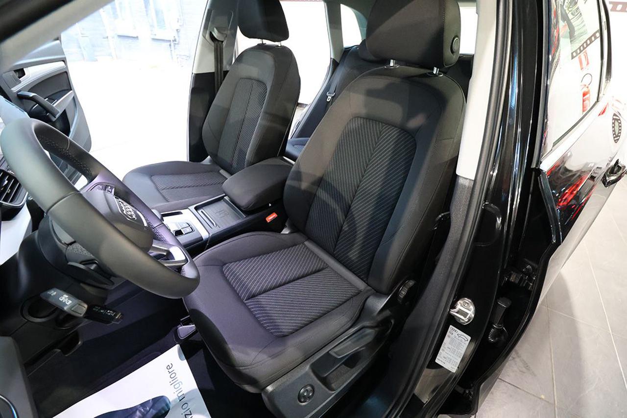 AUDI Q5 40 TDI Quattro S-Tronic Business Advanced - 18