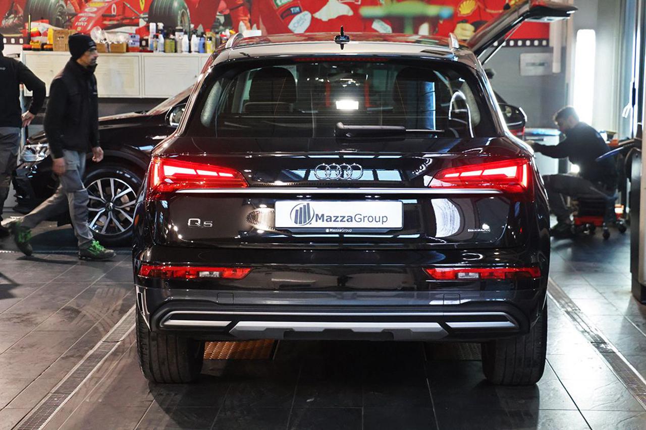 AUDI Q5 40 TDI Quattro S-Tronic Business Advanced - 4