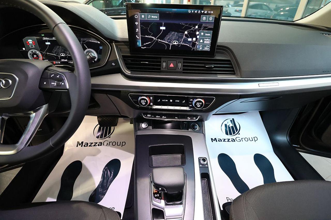 AUDI Q5 40 TDI Quattro S-Tronic Business Advanced - 32