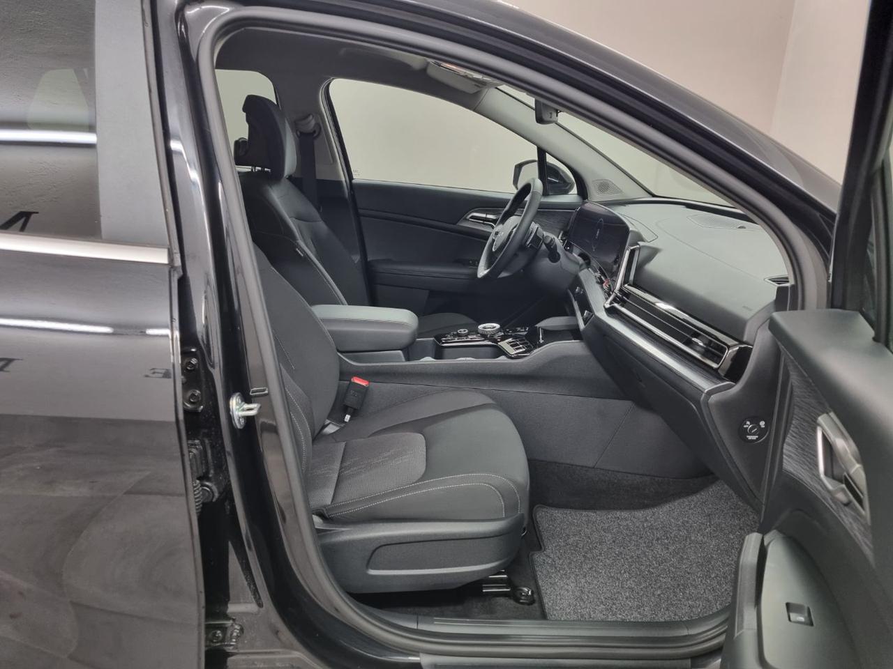 KIA Sportage 1.6 TGDi HEV AT STYLE - 8