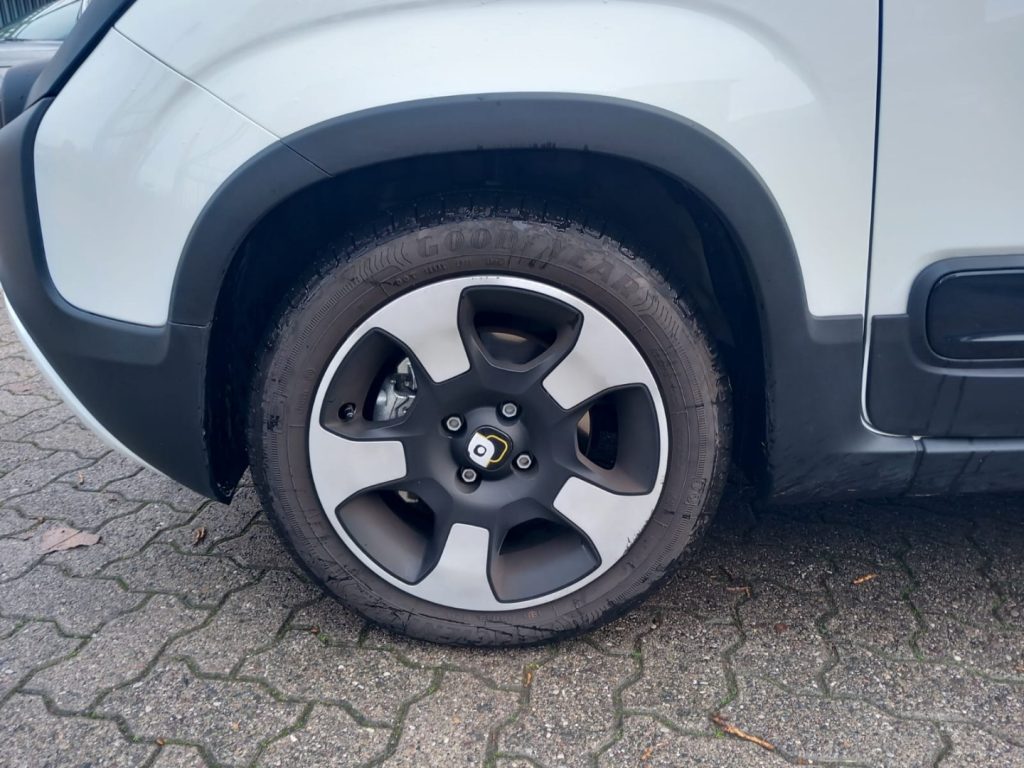 FIAT Panda 1.0 FireFly S&S Hybrid Pandina - 8