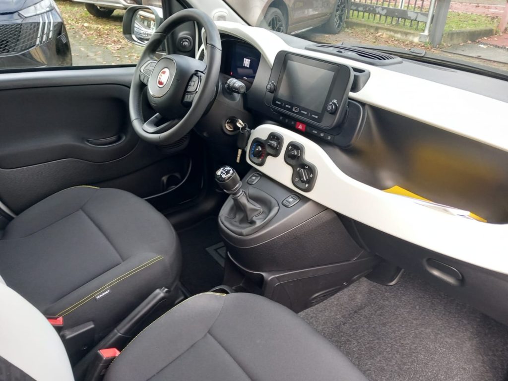 FIAT Panda 1.0 FireFly S&S Hybrid Pandina - 17