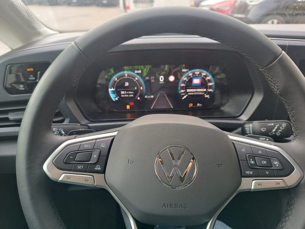 VOLKSWAGEN Caddy MAXI 2.0 TDI DSG - RIBASSATO 5+1 - PREZZO IVA 4% - 8