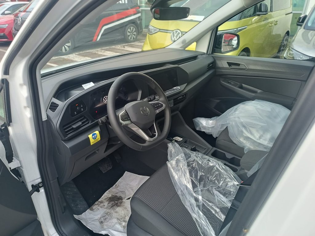 VOLKSWAGEN Caddy MAXI 2.0 TDI DSG - RIBASSATO 5+1 - PREZZO IVA 4% - 9