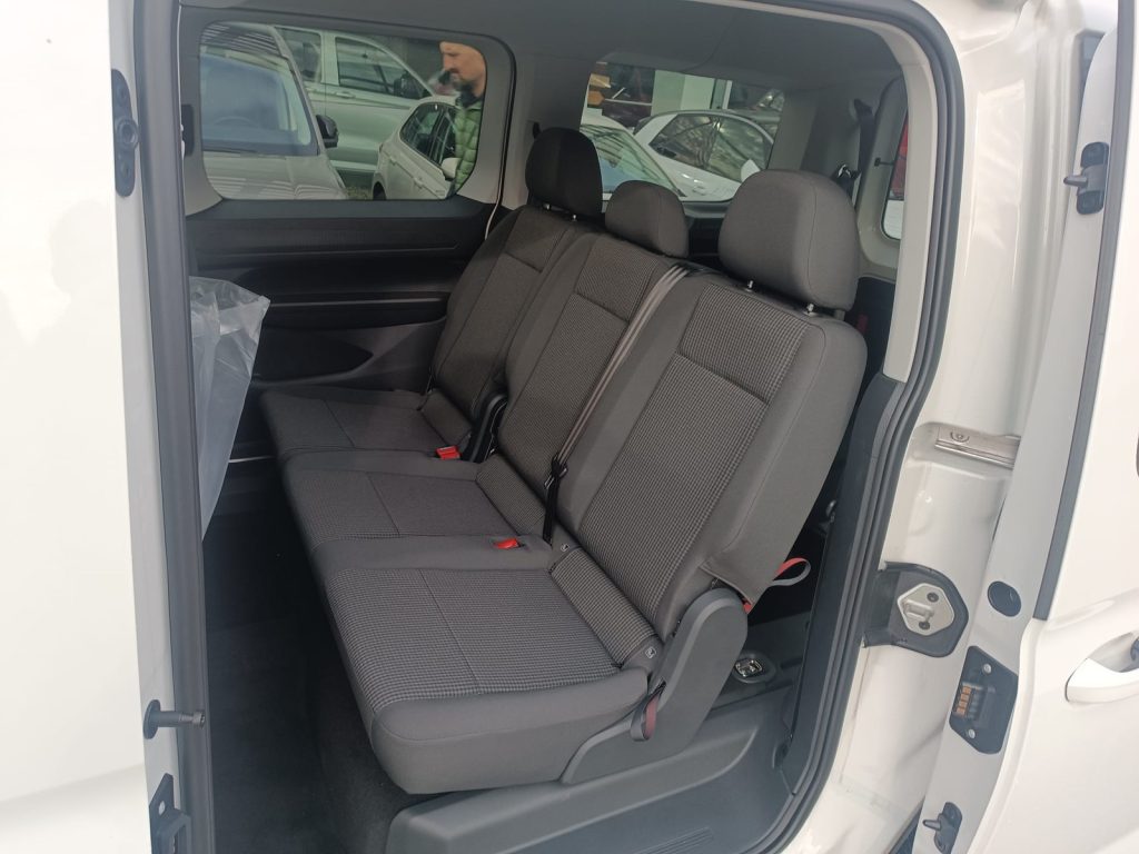 VOLKSWAGEN Caddy MAXI 2.0 TDI DSG - RIBASSATO 5+1 - PREZZO IVA 4% - 12