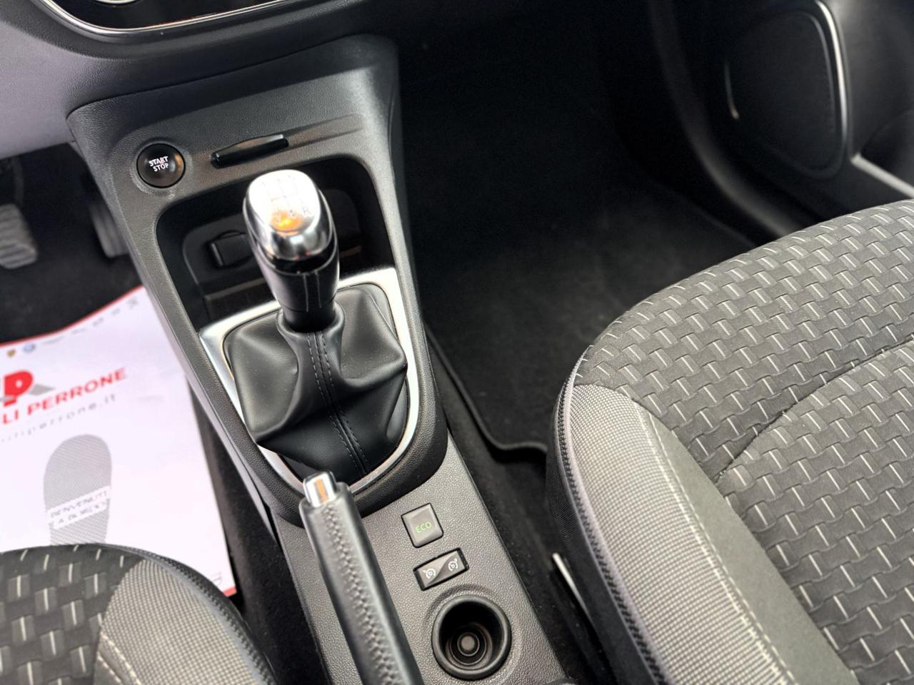 RENAULT Captur 1.0 TCe 90cv Energy Neopatentati - 19