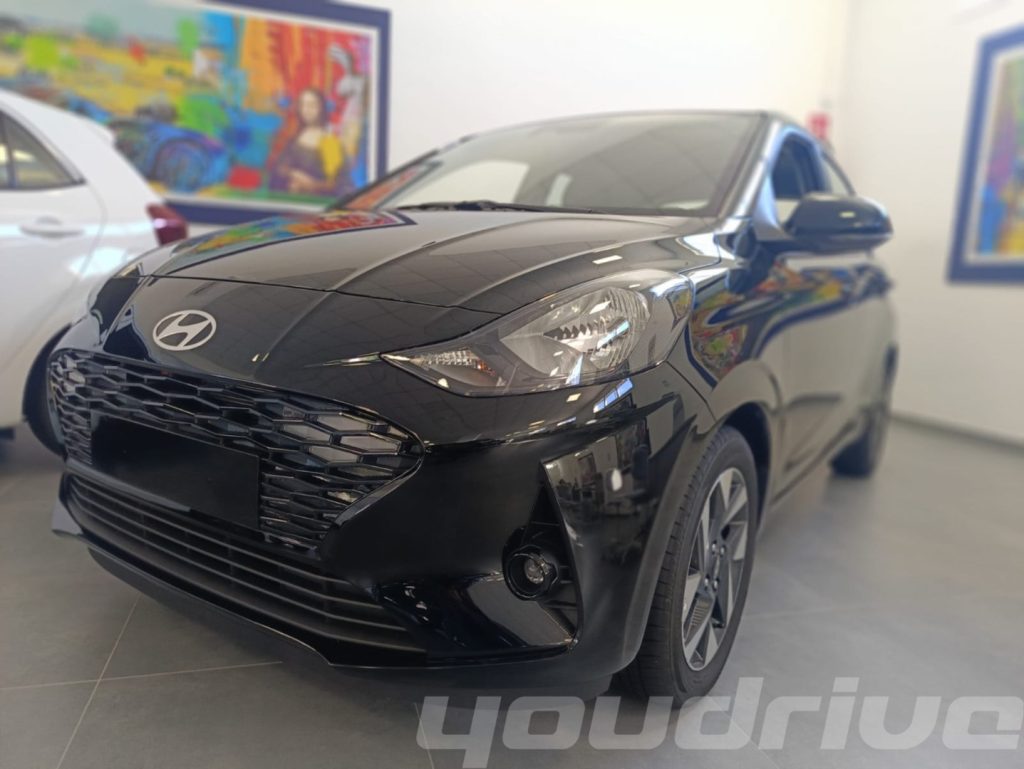 HYUNDAI i10 / 1.0 MPI Connectline MY 25 KM0 - 17