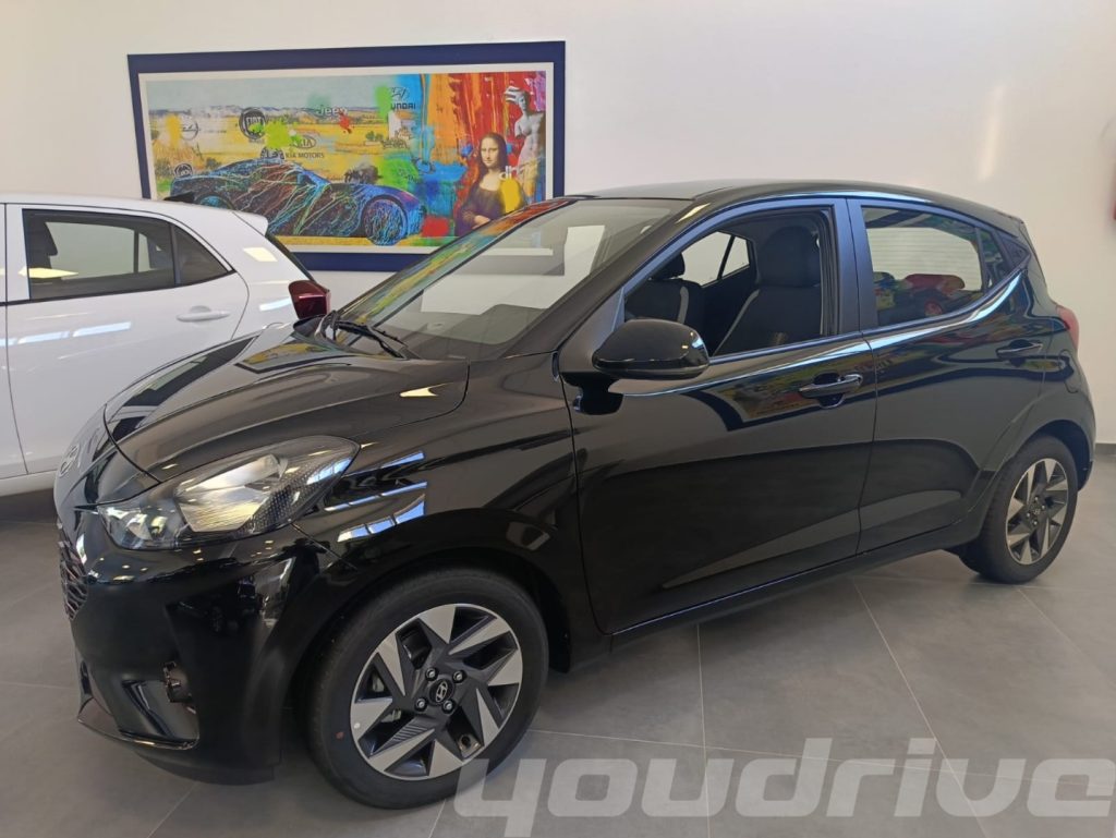 HYUNDAI i10 / 1.0 MPI Connectline MY 25 KM0 - 2