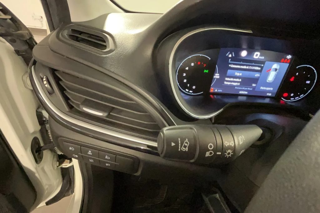 FIAT Tipo 1.0 LIFE - 2