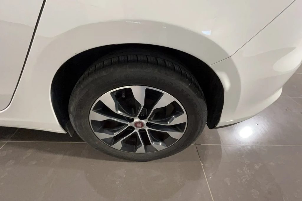 FIAT Tipo 1.0 LIFE - 3