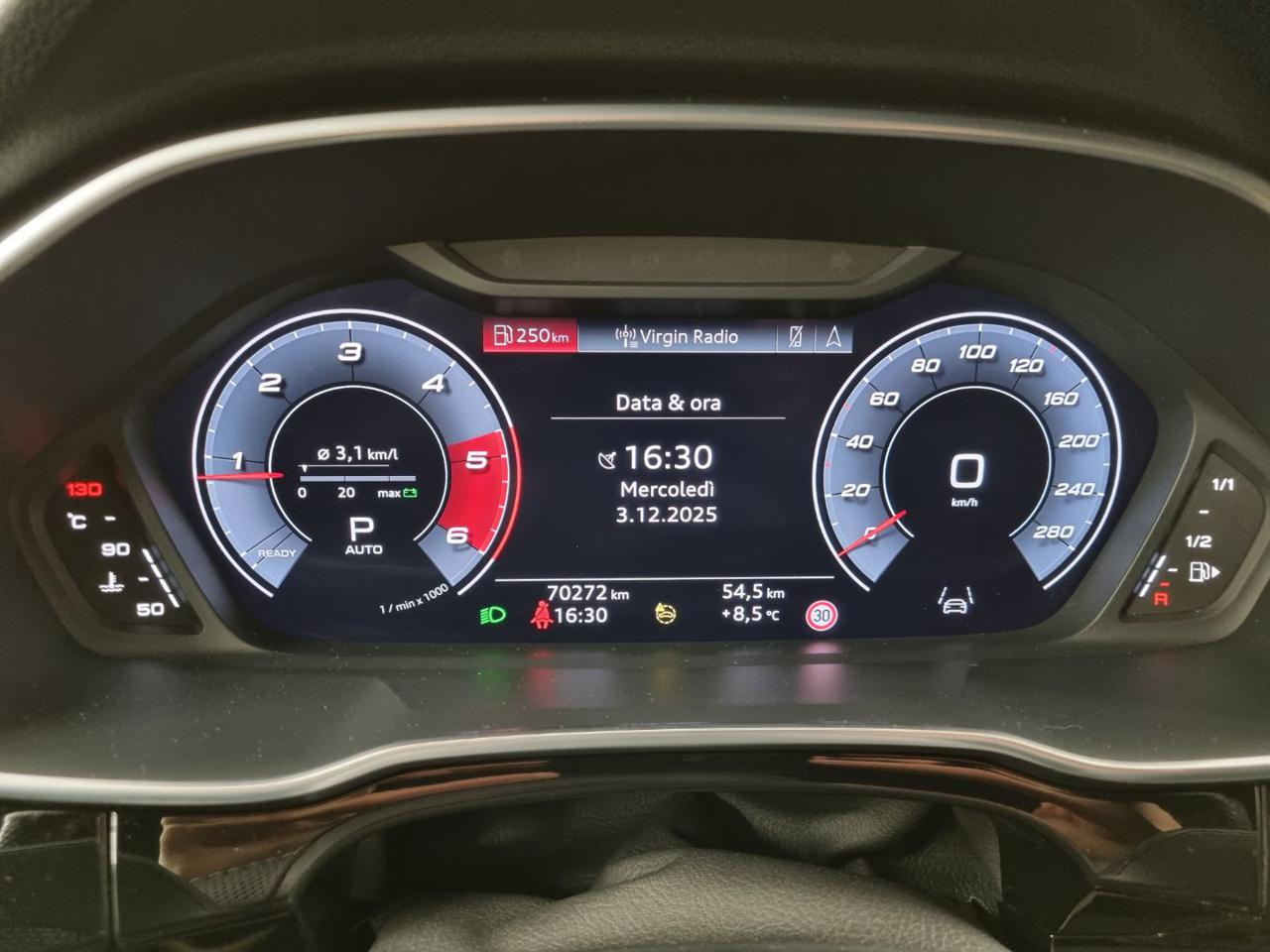 AUDI Q3 SPB 35 TDI S tronic S LINE edition - 6