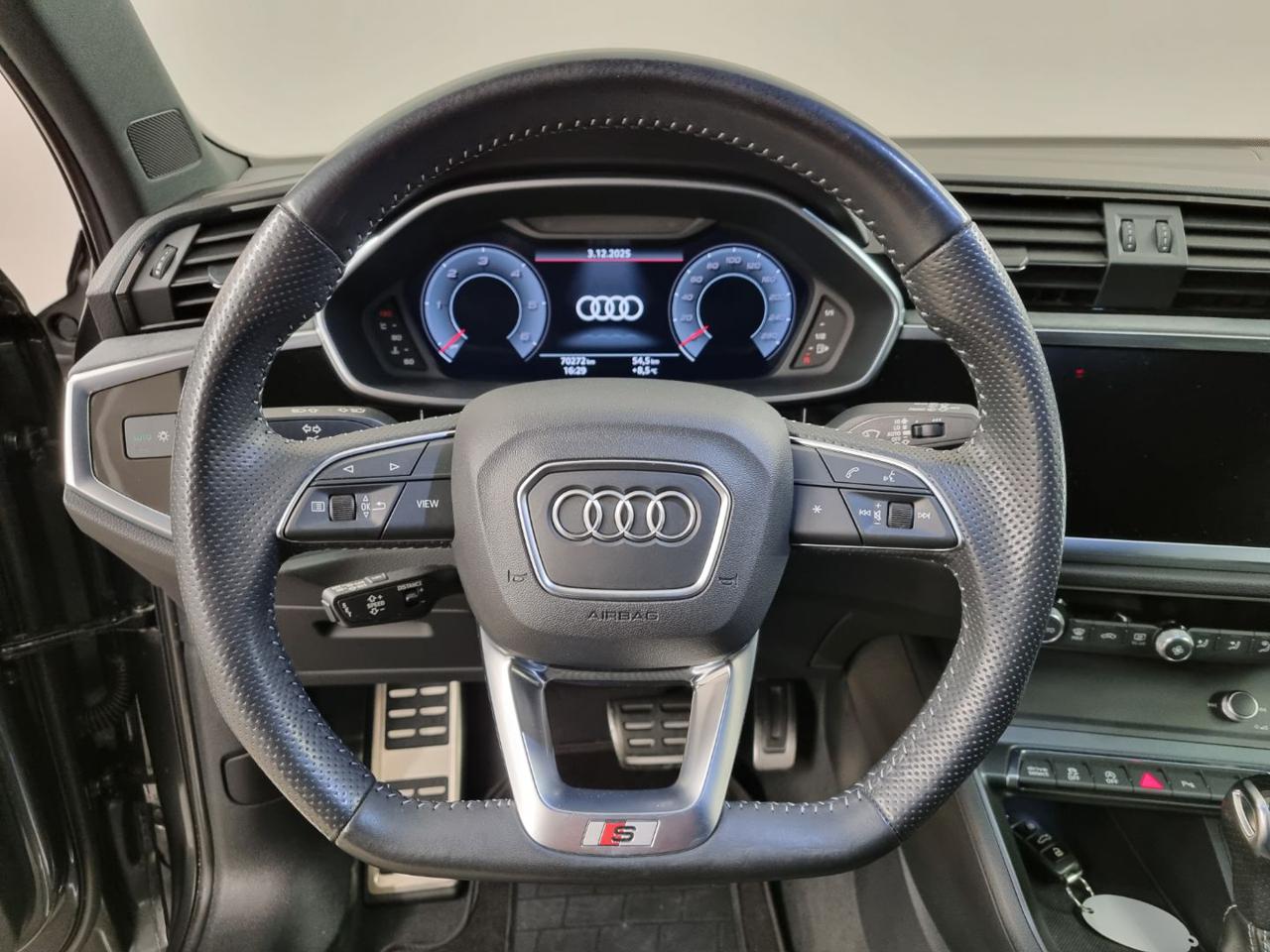 AUDI Q3 SPB 35 TDI S tronic S LINE edition - 25