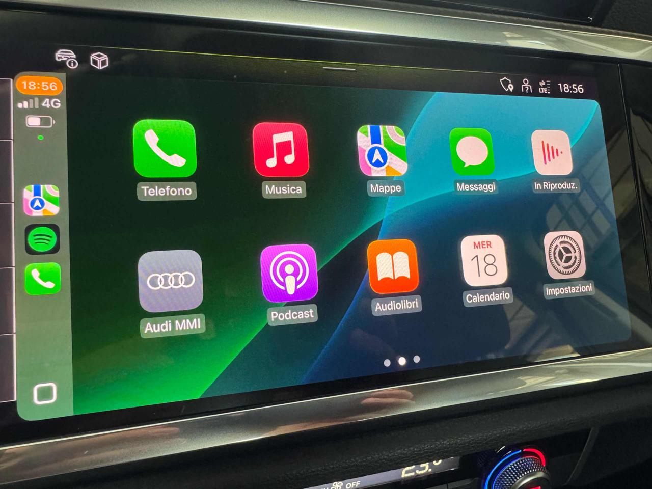 AUDI Q3 40 TDI quattro S tronic Business - 18