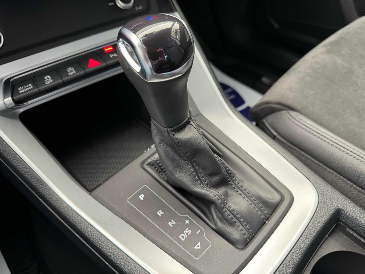 AUDI Q3 SPB 35 TDI S tronic S line edition - 9