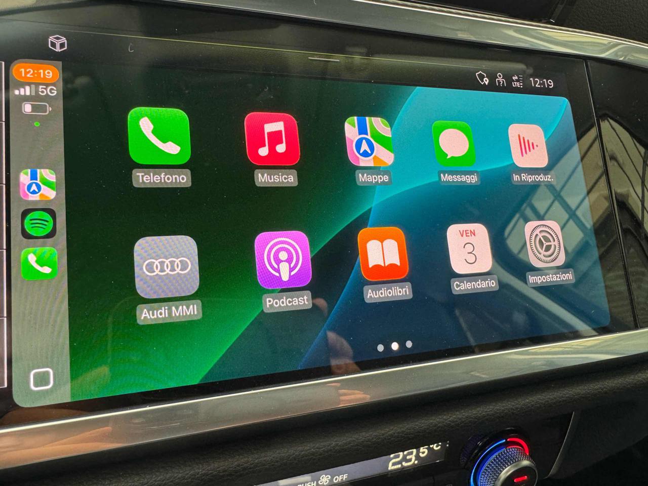 AUDI Q3 SPB 35 TDI S tronic S line edition - 23