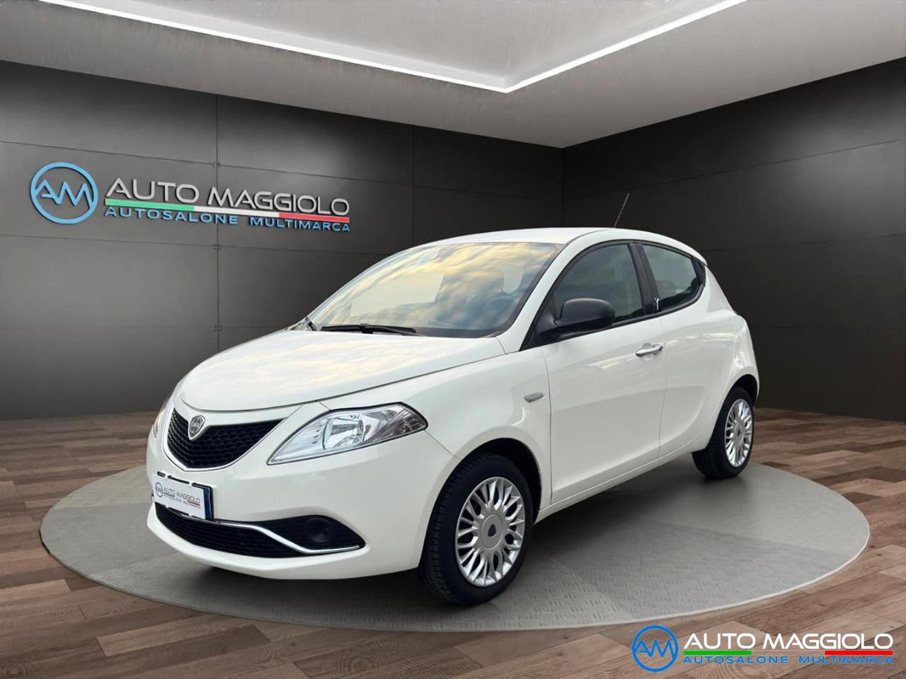 LANCIA Ypsilon 1.2 Benzina 69 CV 5 porte Silver PREZZO REALE - 1