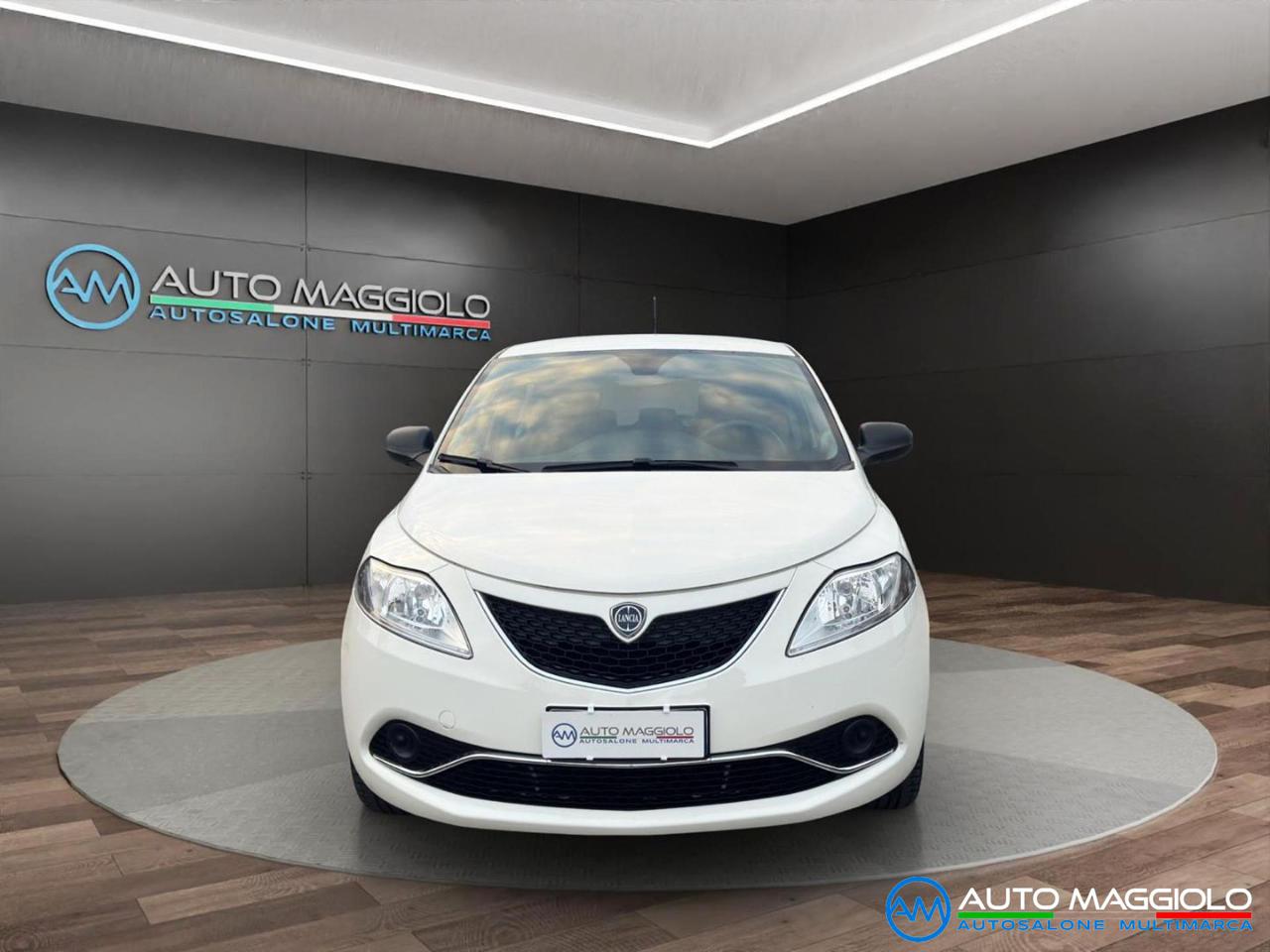 LANCIA Ypsilon 1.2 Benzina 69 CV 5 porte Silver PREZZO REALE - 2