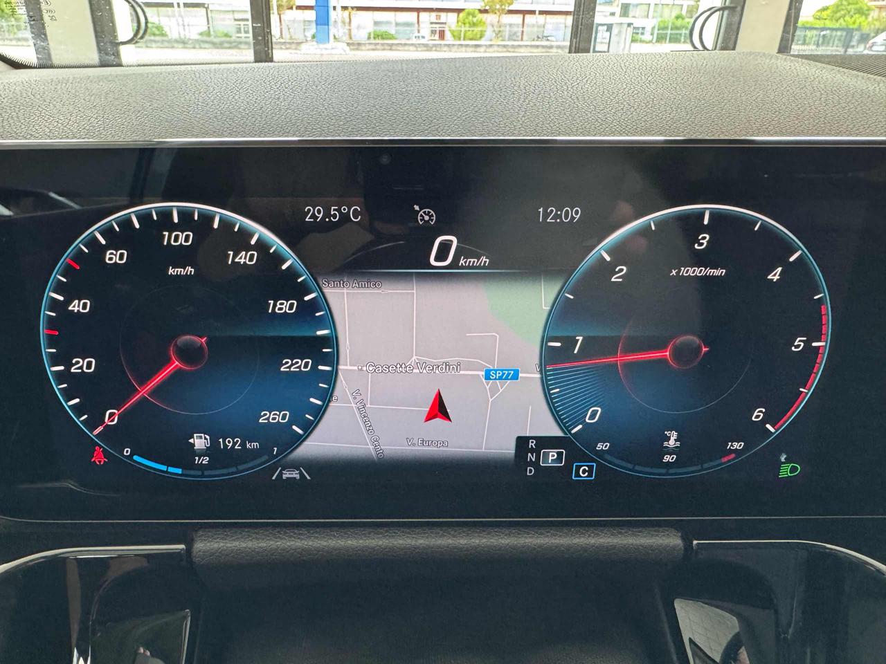 MERCEDES-BENZ B 180 d Automatic Sport Plus - 15