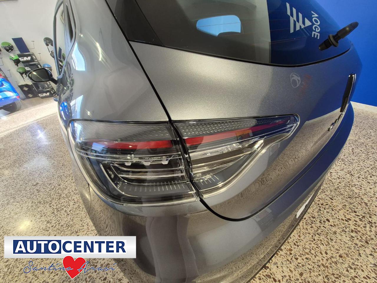 RENAULT Clio Blue dCi 100 CV 5 porte Evolution - 19