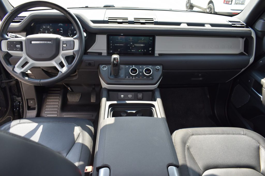 LAND ROVER Defender Defender 90 3.0D I6 200 CV AWD Auto X-Dynamic SE I - 8